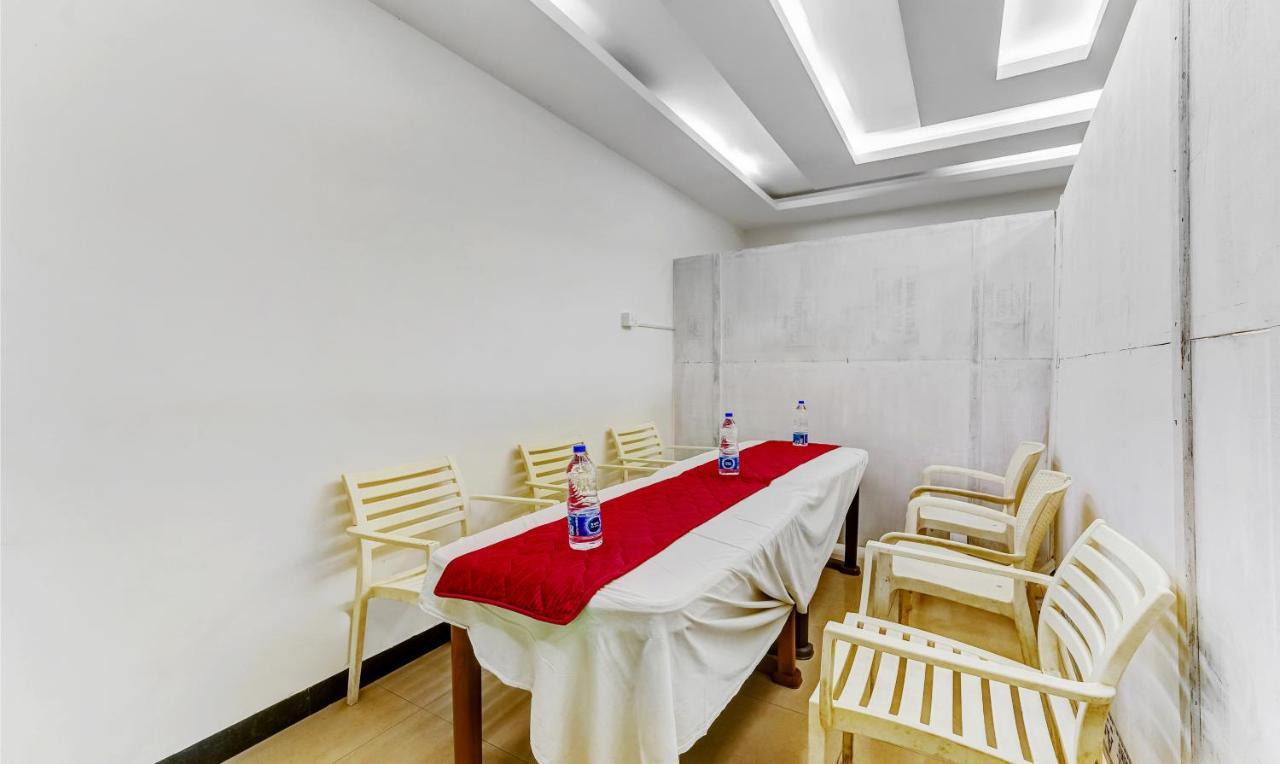 Treebo B Coral, 2 Km From Promenade Beach Hotel Pondicherry Exterior photo