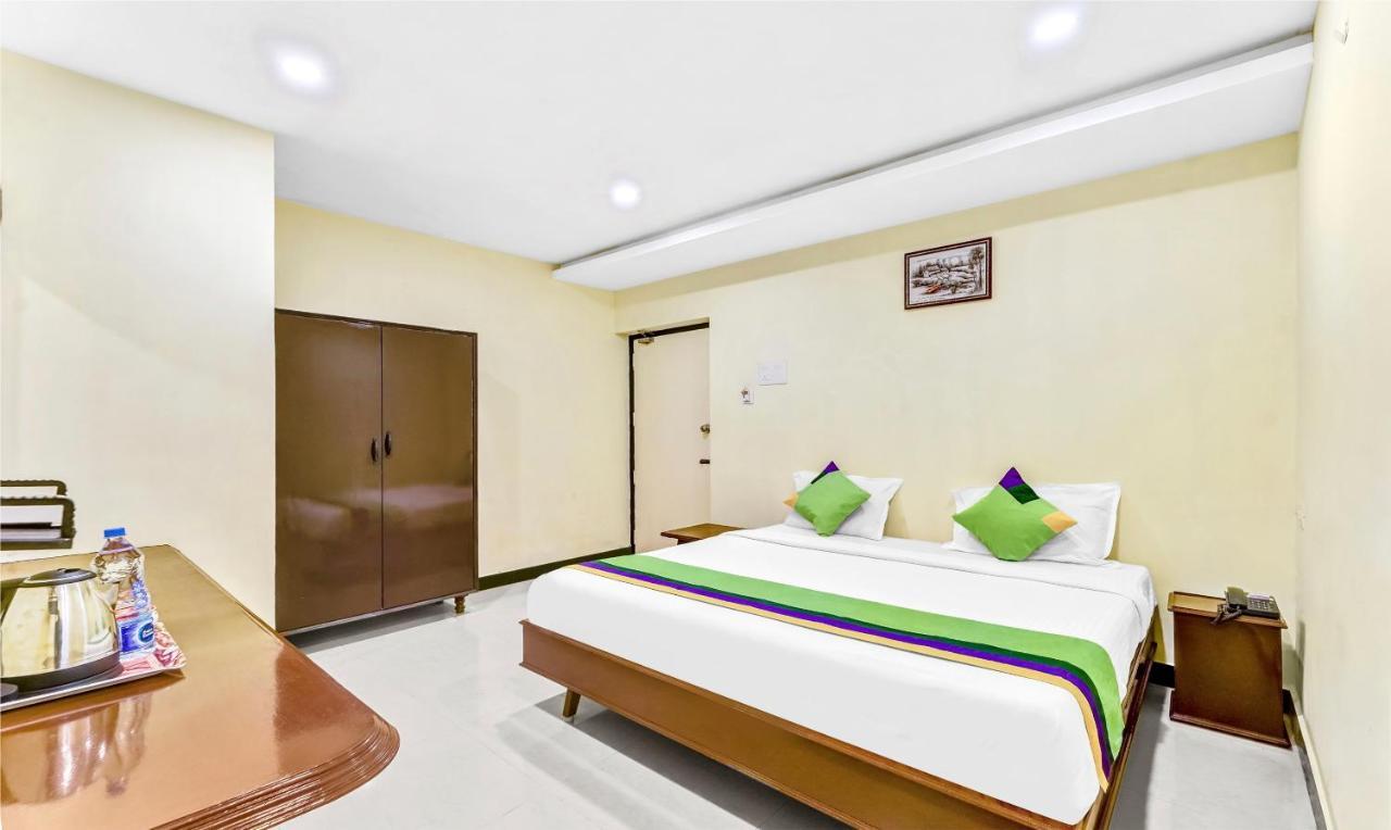 Treebo B Coral, 2 Km From Promenade Beach Hotel Pondicherry Exterior photo